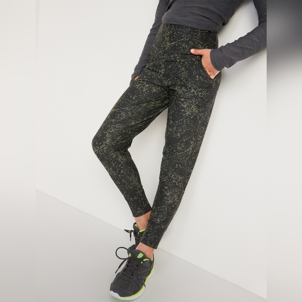 NWT Old Navy High-Waisted PowerSoft Pocket Joggers Girls Size XXL 18 Green Black - Picture 1 of 10